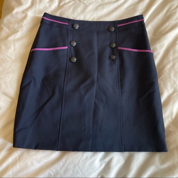 Brooks Brothers navy mini skirt with front pockets & purple trim - Picture 2 of 13
